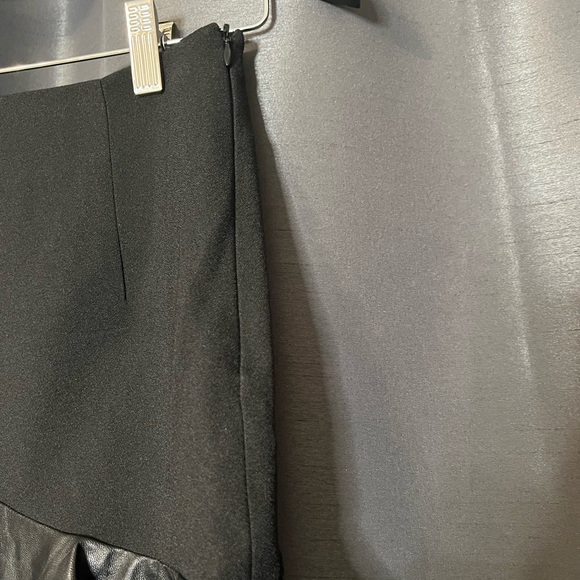 Faux Leather Trim Skirt - Picture 4 of 6